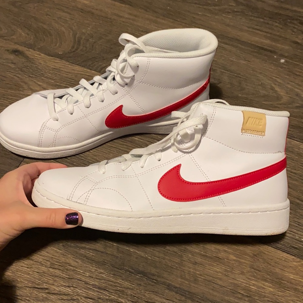 Nike Men’s Court Royale 2 Mid Shoes